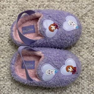 Purple Kids Slippers Frozen